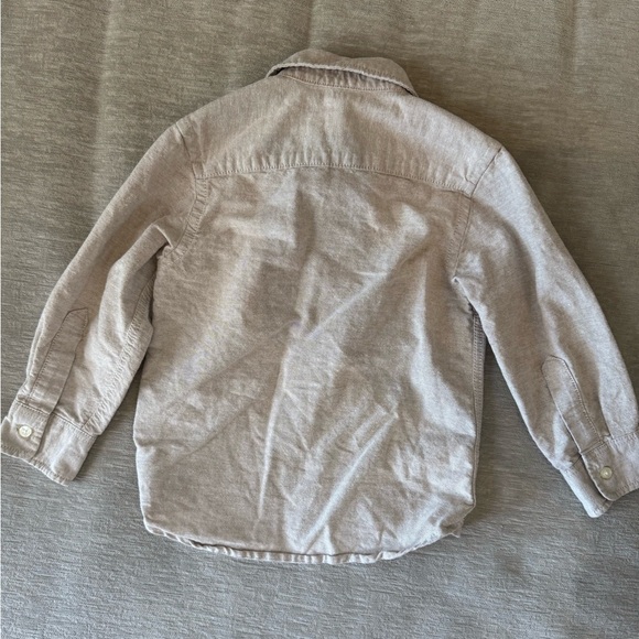 H&M Kids Beige Button-Up Oxford Shirt | 3T | 100% Cotton - Picture 5 of 9